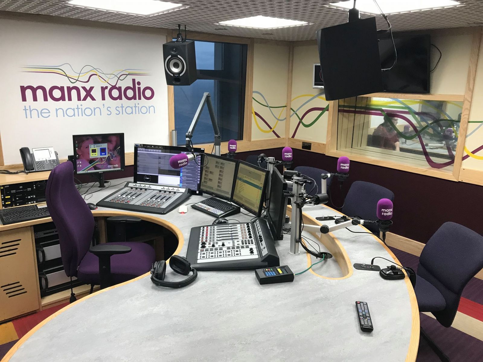 Manx store radio live